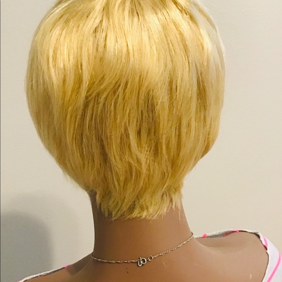 Full Machine Made No Lace Human Wig 613 Wig Short Cut With Bangs Remy - Picture 2 of 3